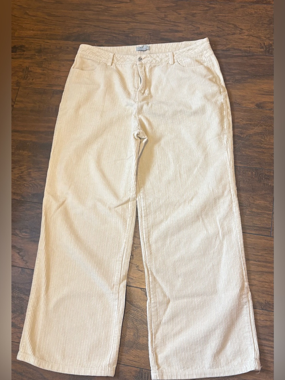 Sky & Sparrow Beige High Waisted Corduroy Wide Leg Trousers Size 13 / 31